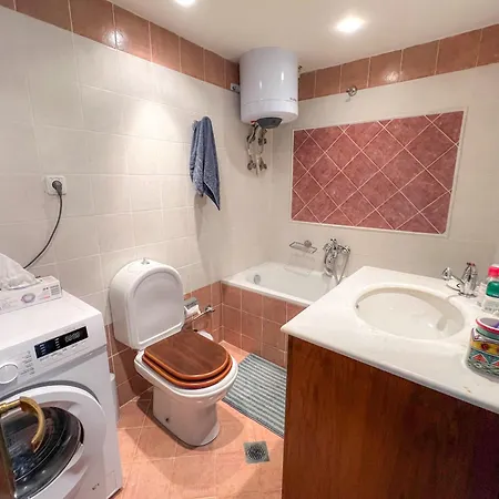 Cosy With Panoramic View *